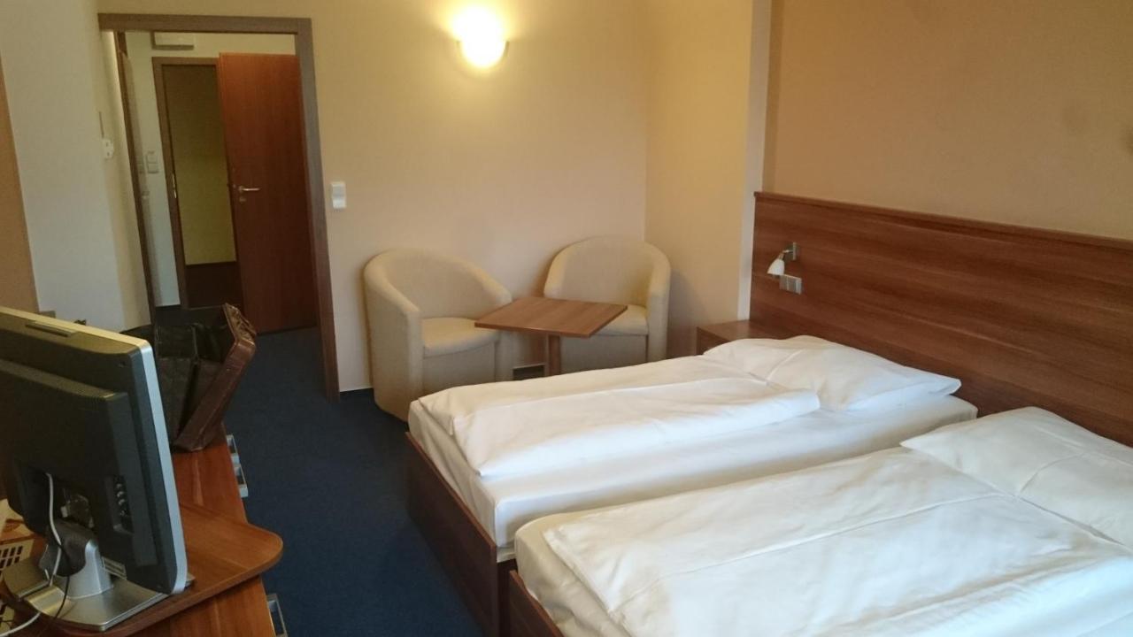 Lipno Wellness - Frymburk Hotel Private Family Room 外观 照片