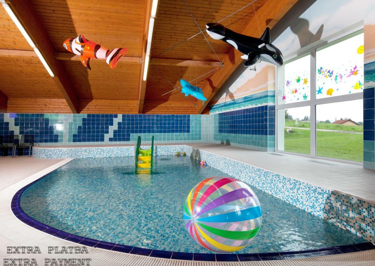 Lipno Wellness - Frymburk Hotel Private Family Room 外观 照片